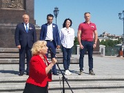 Депутат Законодательной думы Хабаровского края Наталья Чумакова посвятила России стихи